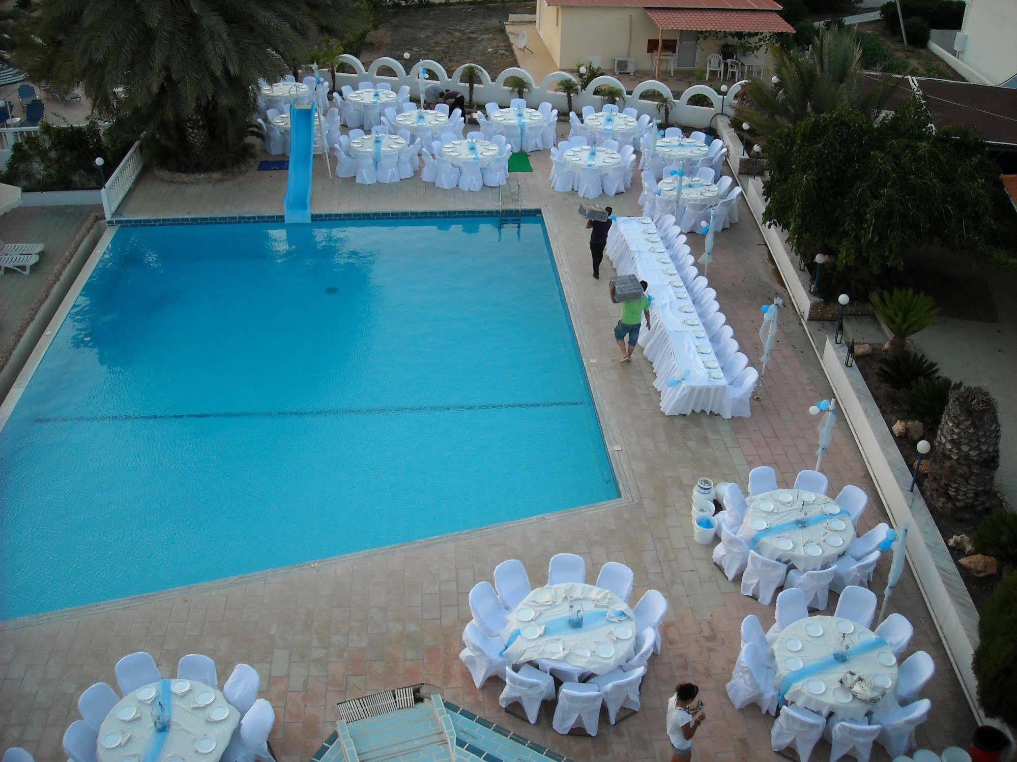 Thalia Hotel Pefki Kültér fotó