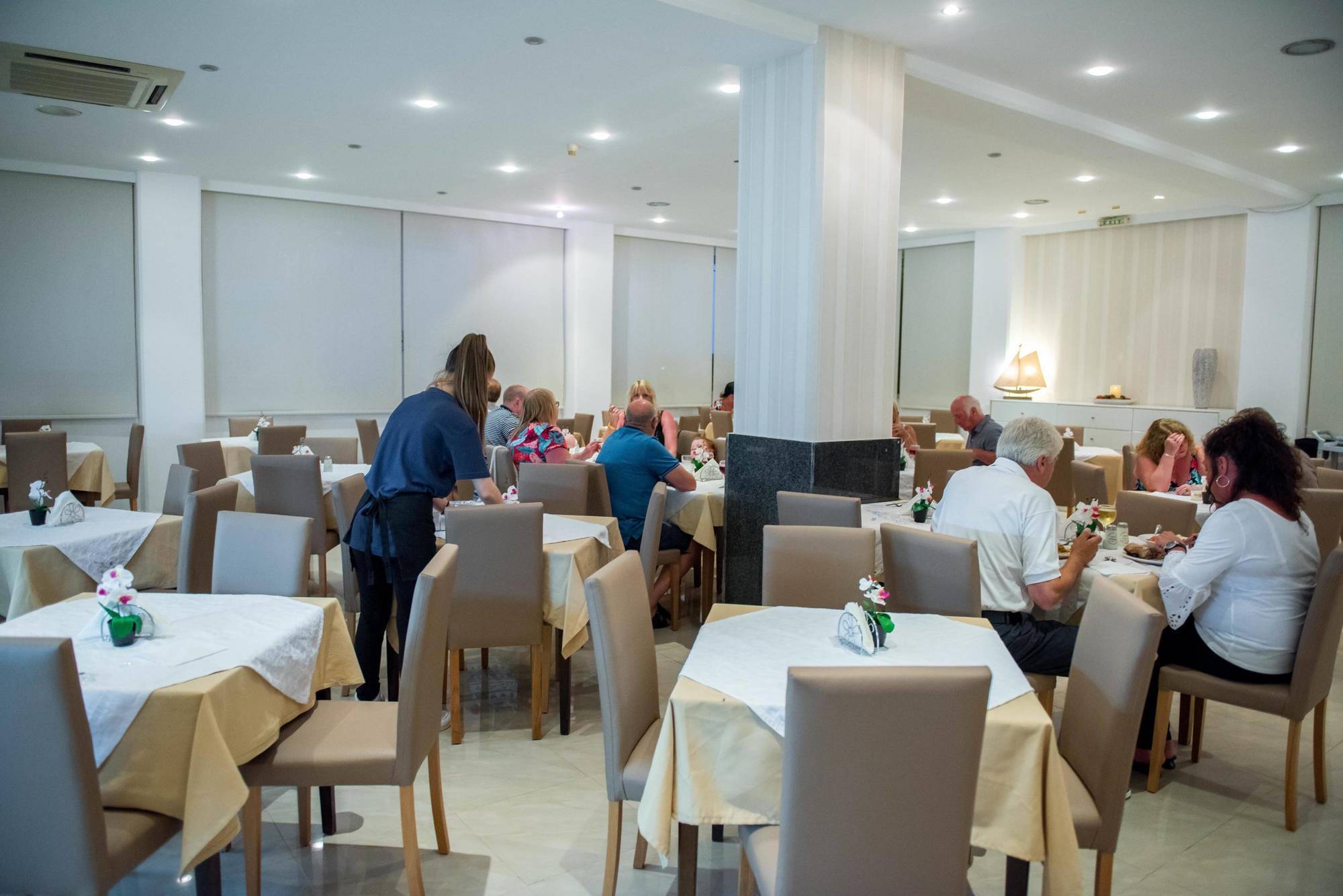 Thalia Hotel Pefki Kültér fotó