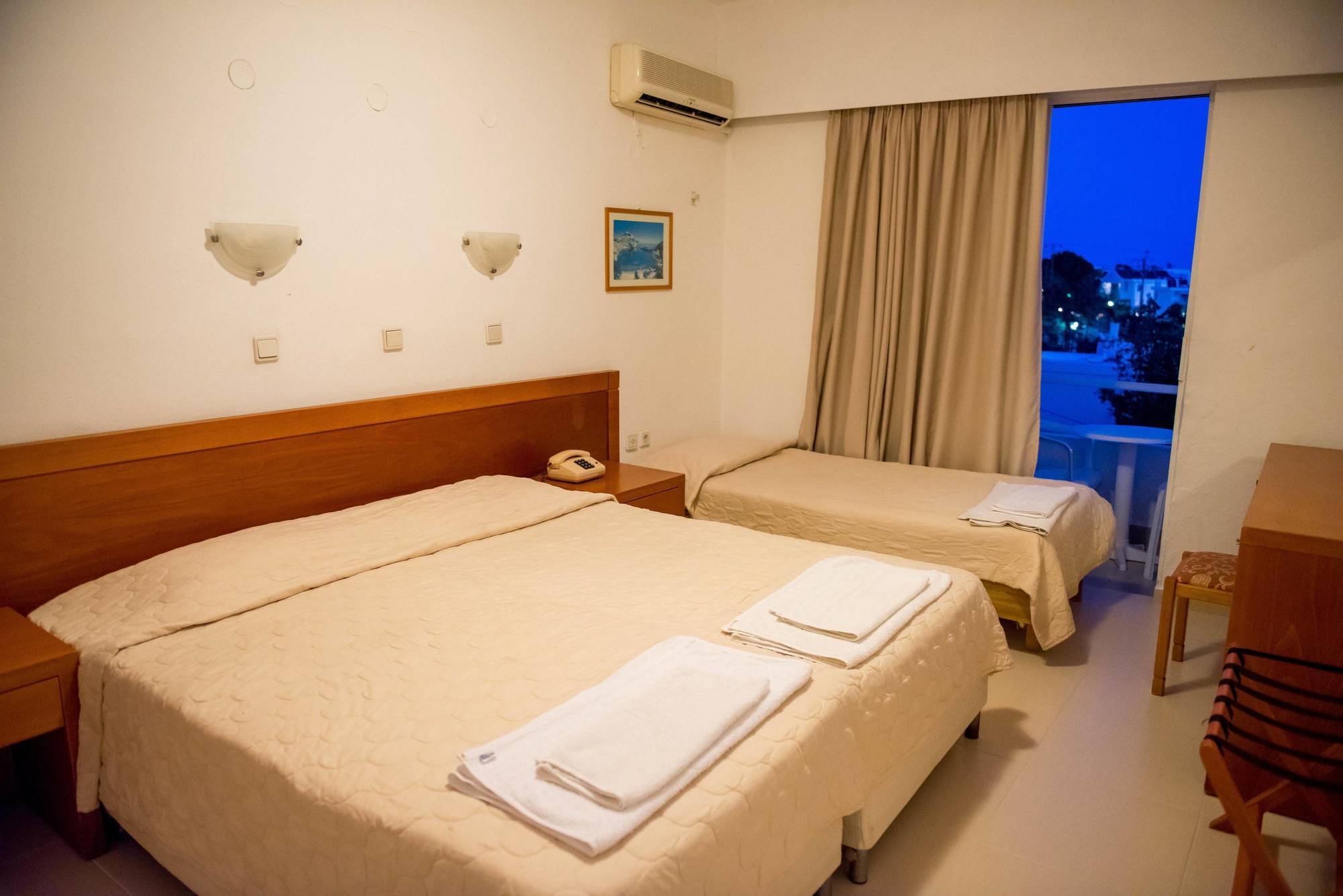 Thalia Hotel Pefki Kültér fotó