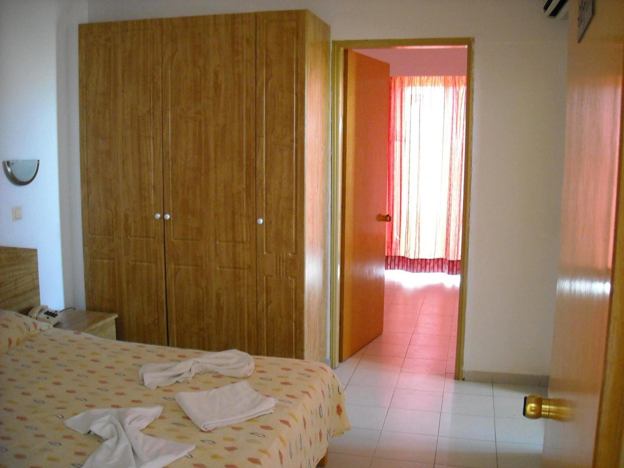 Thalia Hotel Pefki Kültér fotó